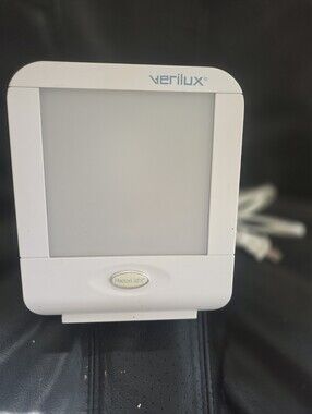 Verilux HappyLight Lamp Model VT10 Mood Supporting Therapy Light